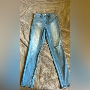 YMI curvy fit, stretchy skinny jeans, womens size small to medium